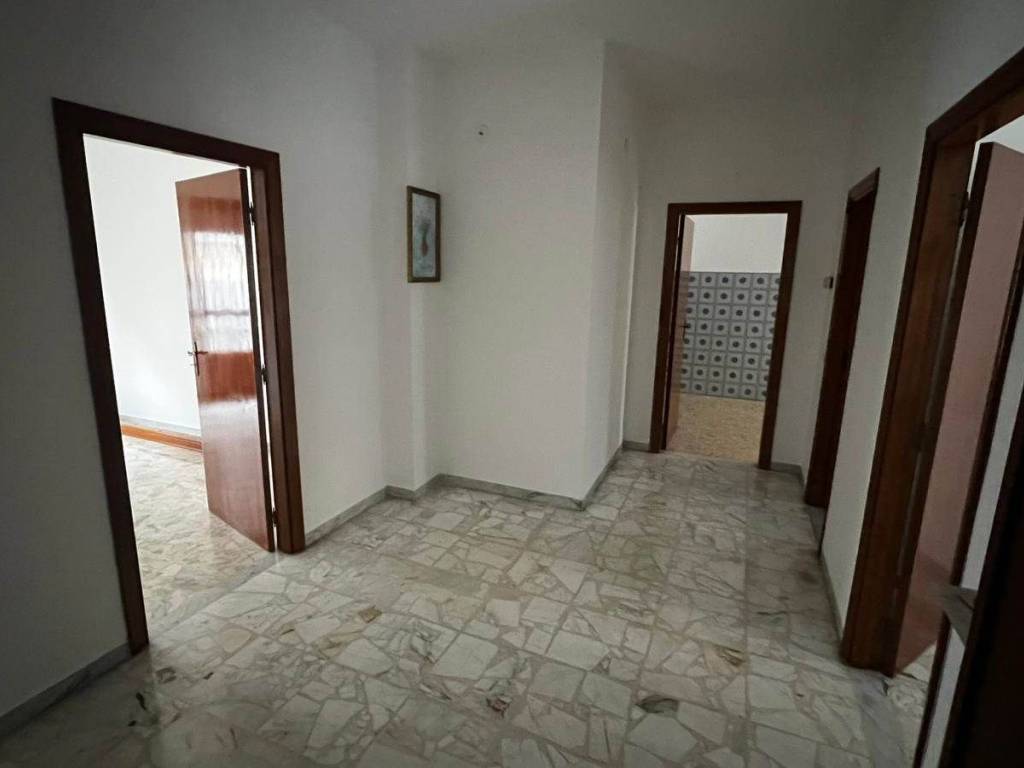 Appartamento a Martina franca in VIALE DEI LECCI 16 - Foto 4