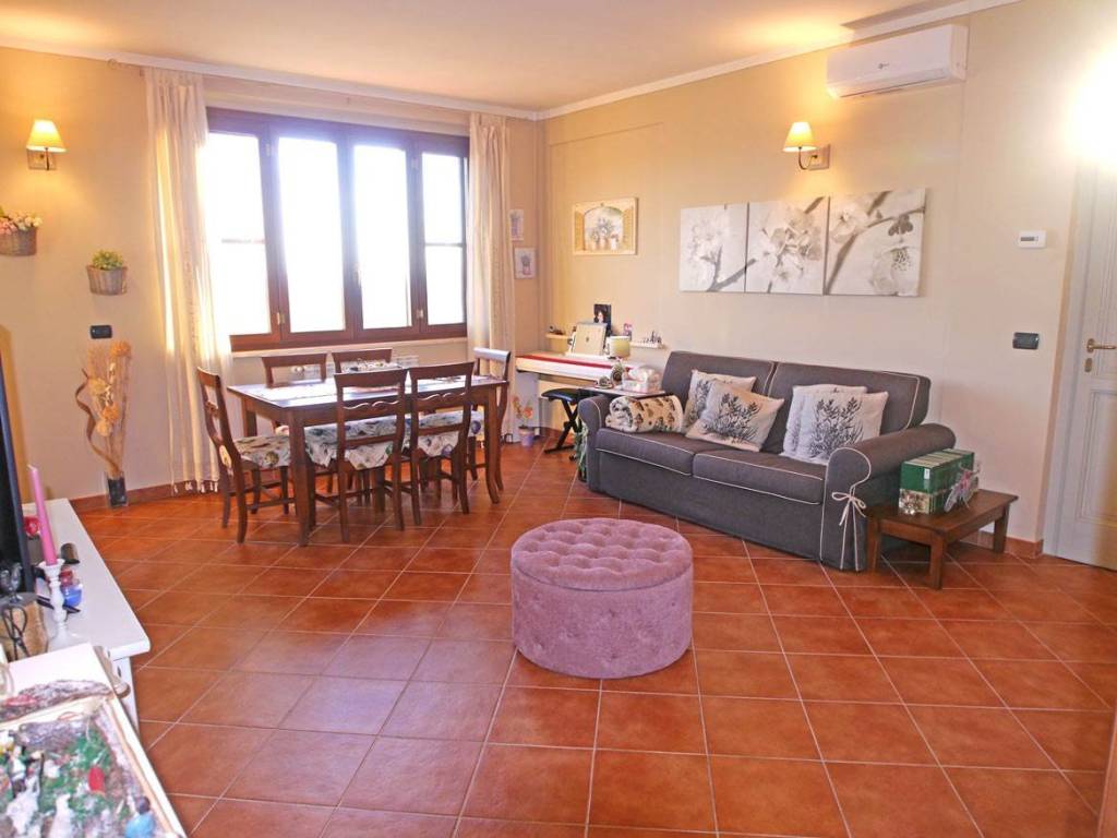 Appartamento a Castelnuovo berardenga - Foto 2