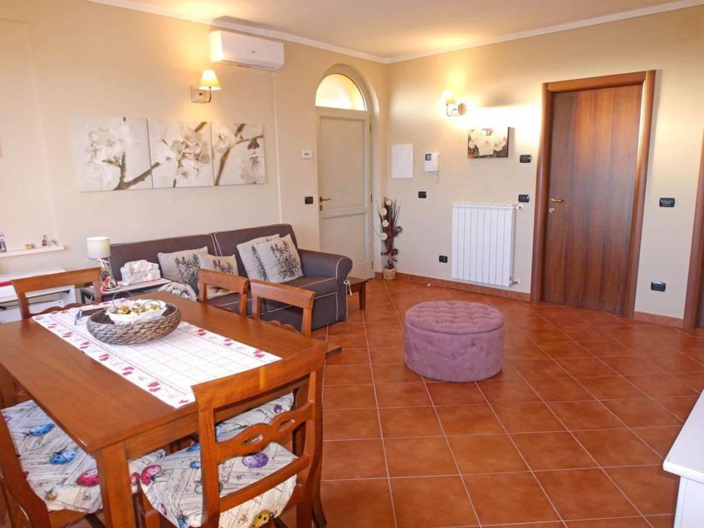 Appartamento a Castelnuovo berardenga - Foto 3