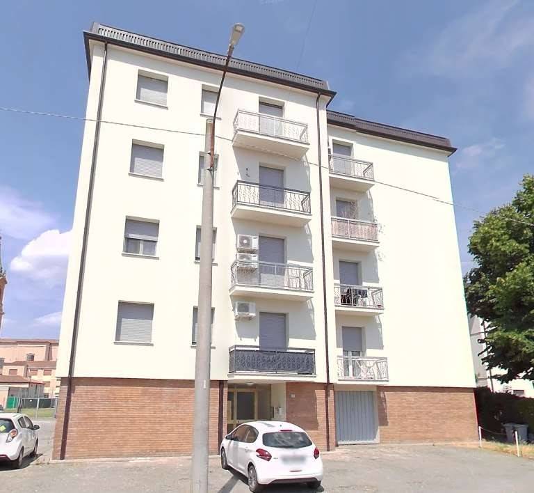 Appartamento a Cento in via Alberelli, 1/3 - Foto 3