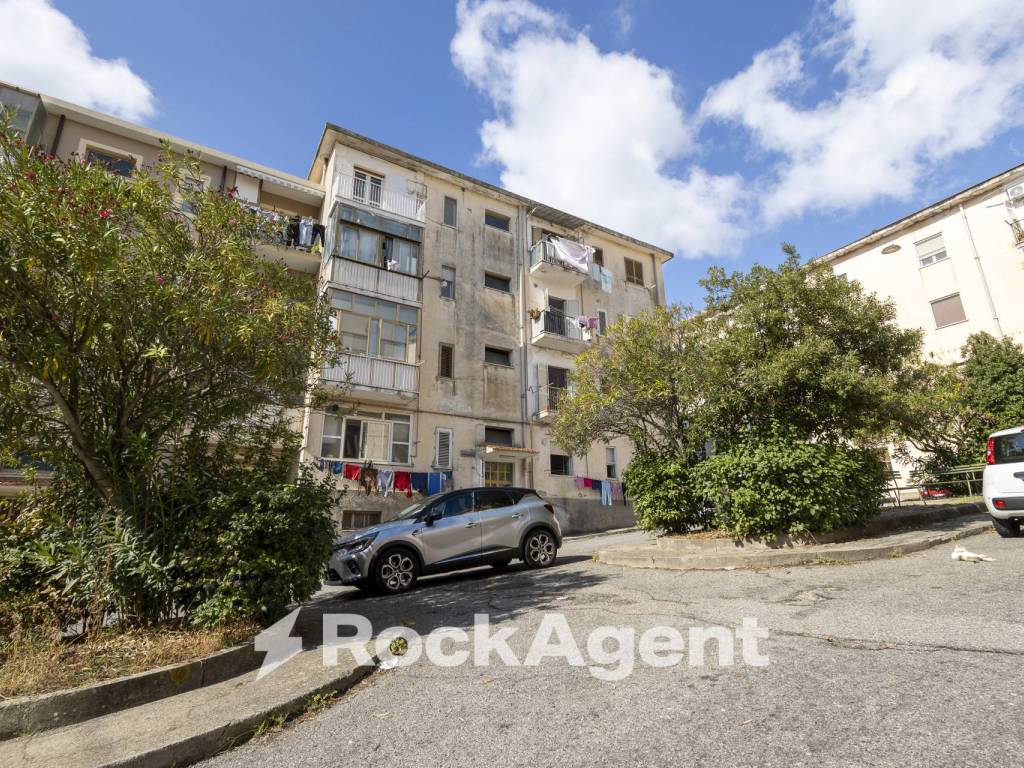 Appartamento a Catanzaro in Piazza Pitagora - Foto 2