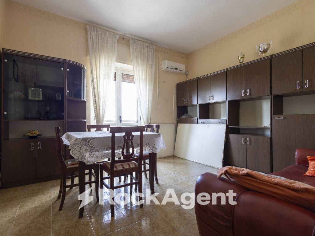 Appartamento a Catanzaro in Piazza Pitagora - Foto 3