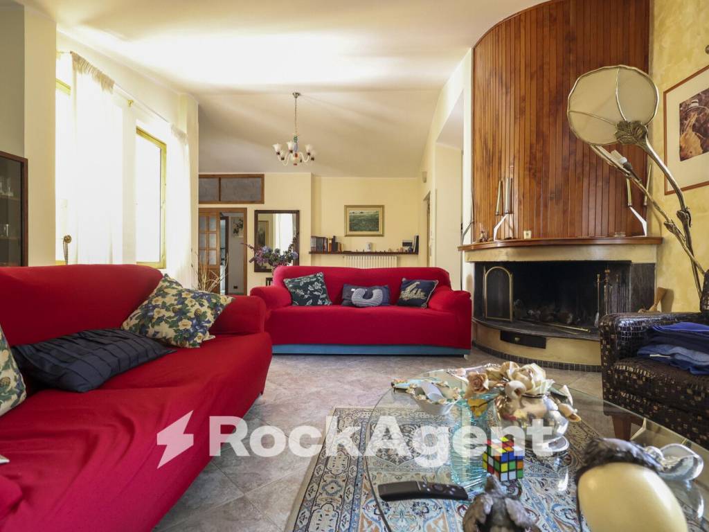 Appartamento a Catanzaro in Via Gianvincenzo Gravina, 23 - Foto 2