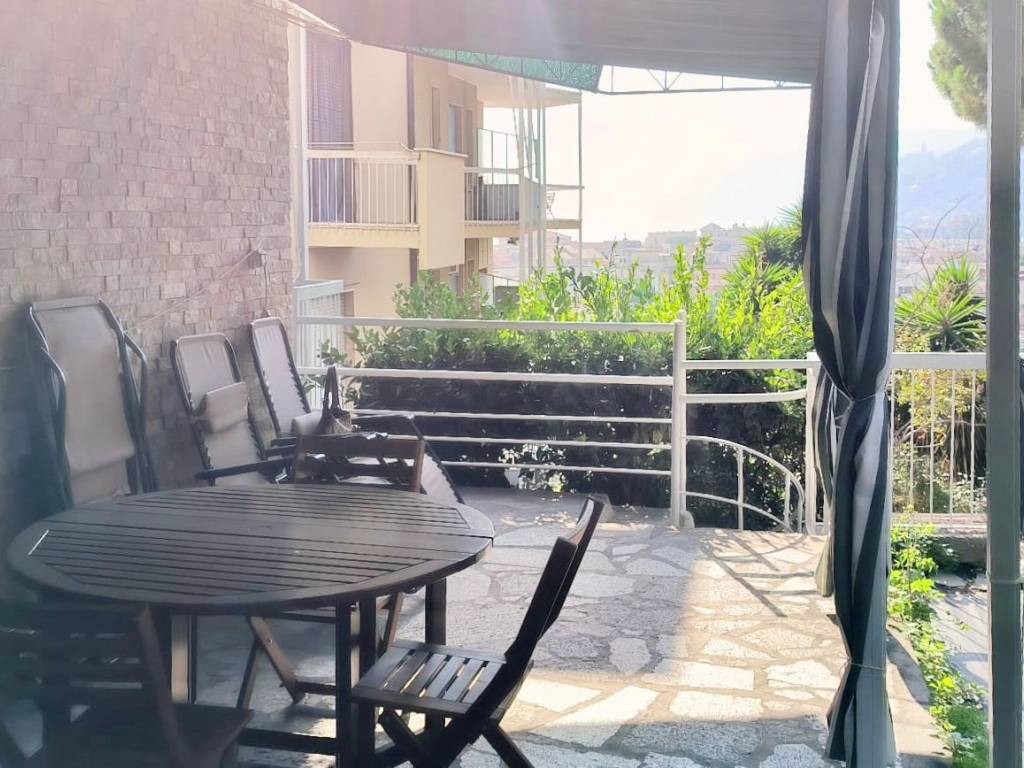 Appartamento a Spotorno in Via La Spezia - Foto 4