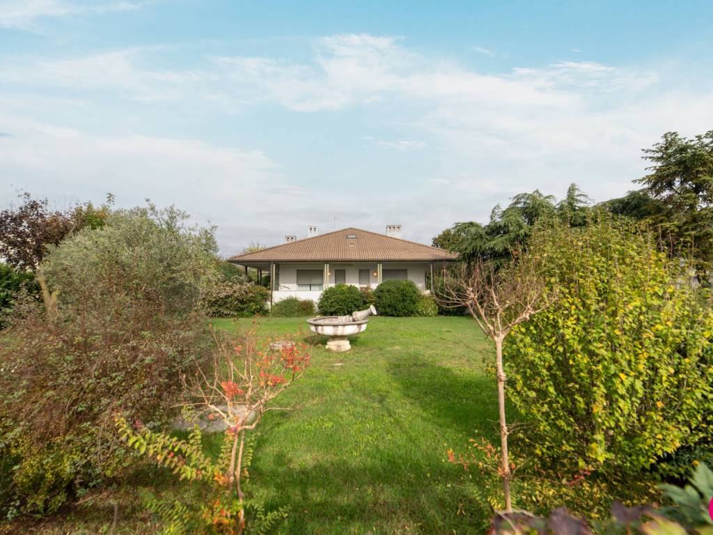 Villa a Remanzacco in Via del Torre - Foto 2