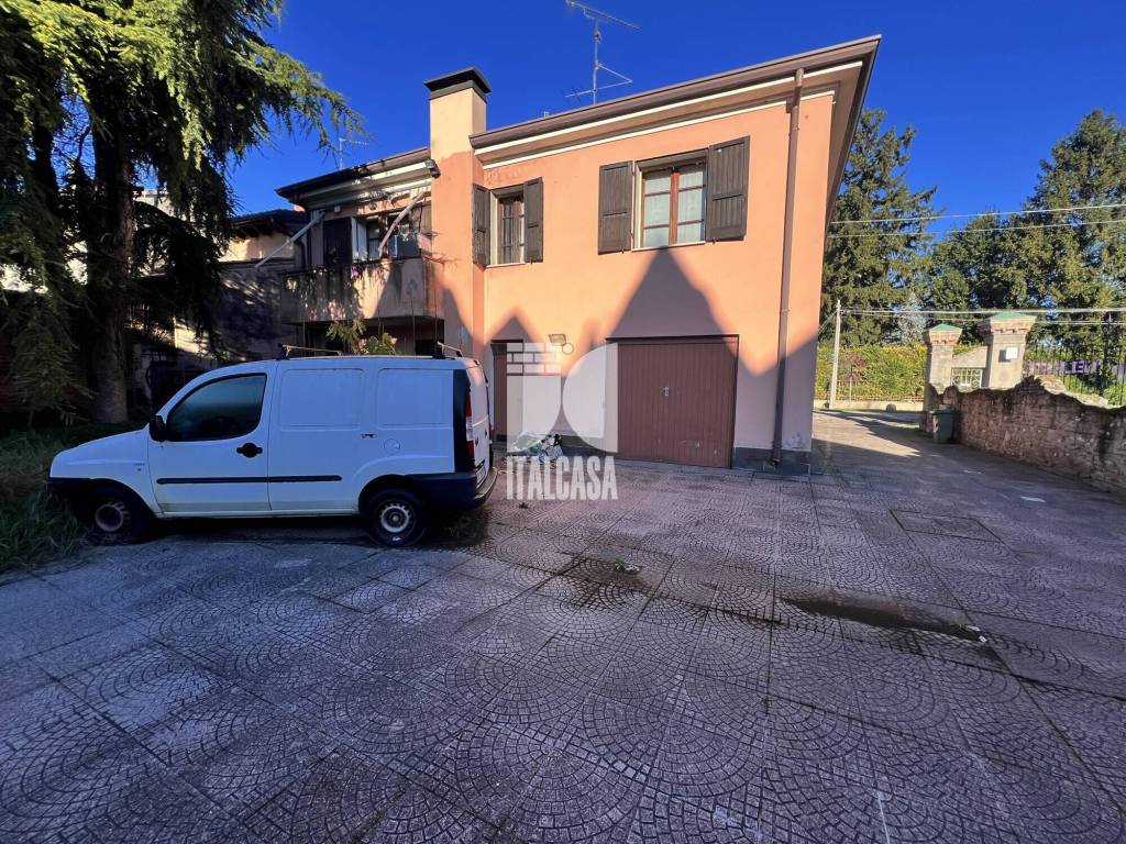Villa a Curtatone in Strada Salmaso Sante - Foto 5