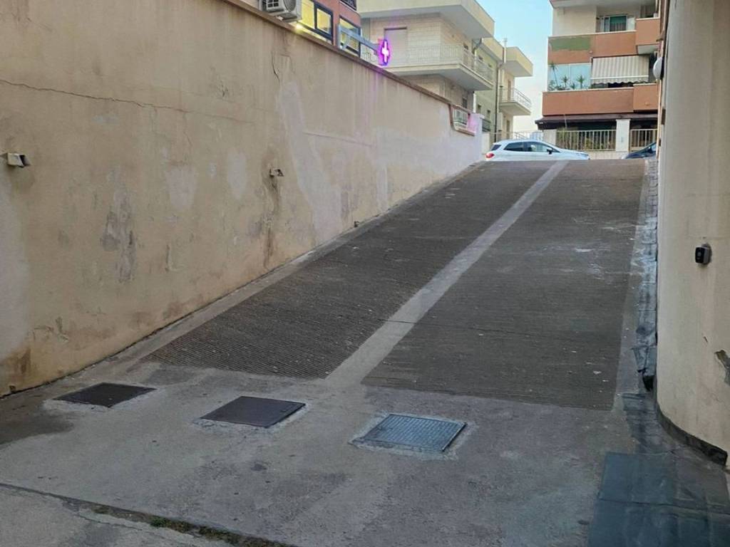 Box / garage a Gallipoli in Italia, 80 - Foto 3