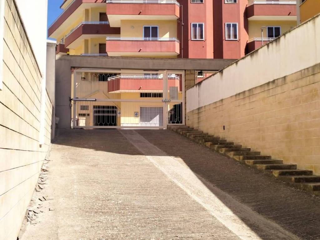 Box / garage a Gallipoli in via goldoni, 24 - Foto 4