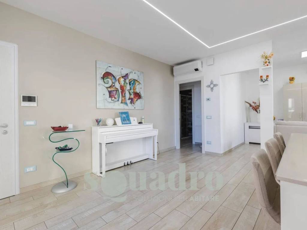 Palazzo / stabile a Rimini in Viale Paolo Mantegazza - Foto 4