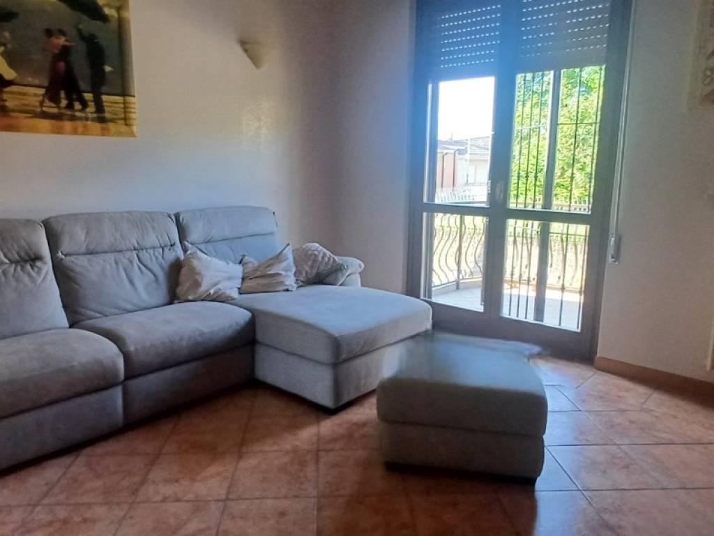 Appartamento a Broni in Via Regione Gioiello - Foto 2