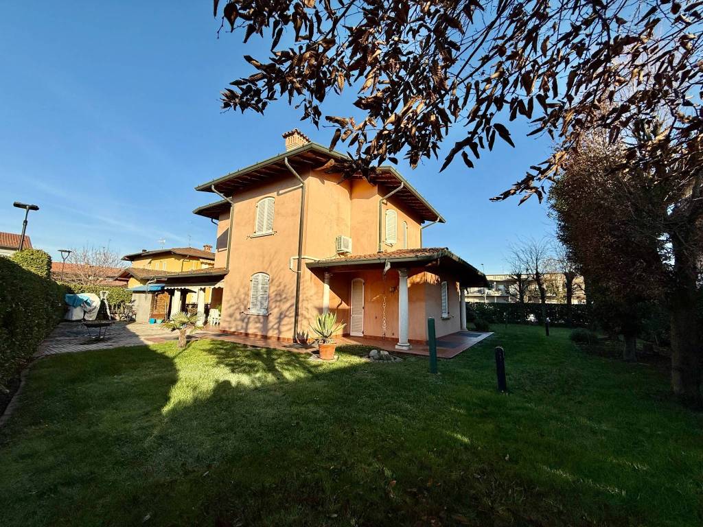 Villa a Castelcovati in Via Aldo Moro - Foto 3