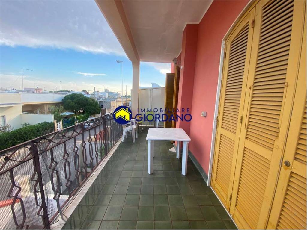 Casa indipendente a Squinzano in via della Muggine, 35 - Foto 4