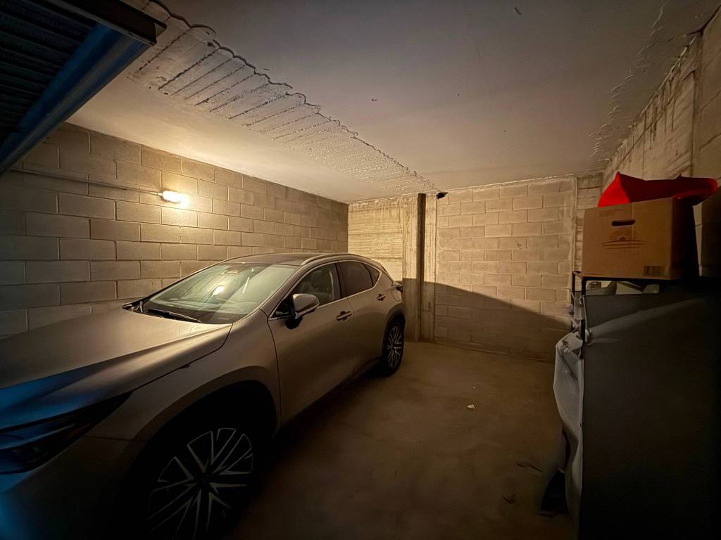 Box / garage a Bollate in Via Caduti Bollatesi, 14 - Foto 4