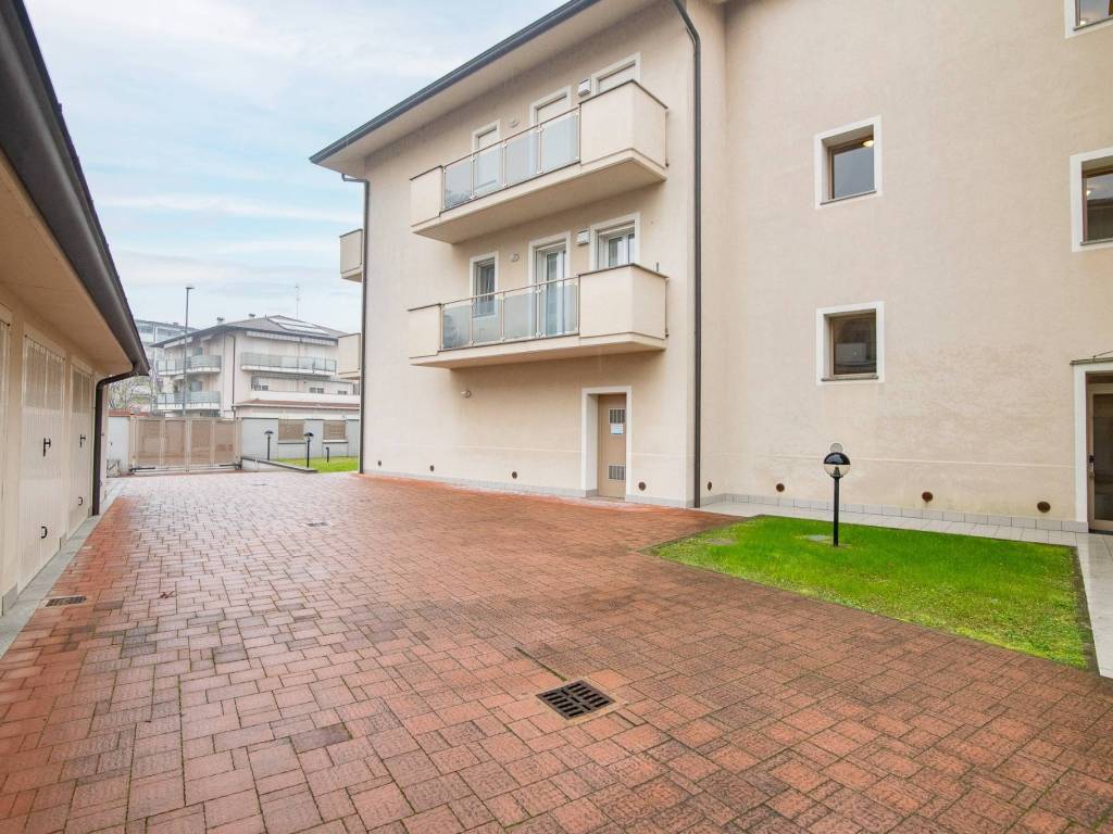 Appartamento a Lodi in Via Ferdinando Bocconi - Foto 5