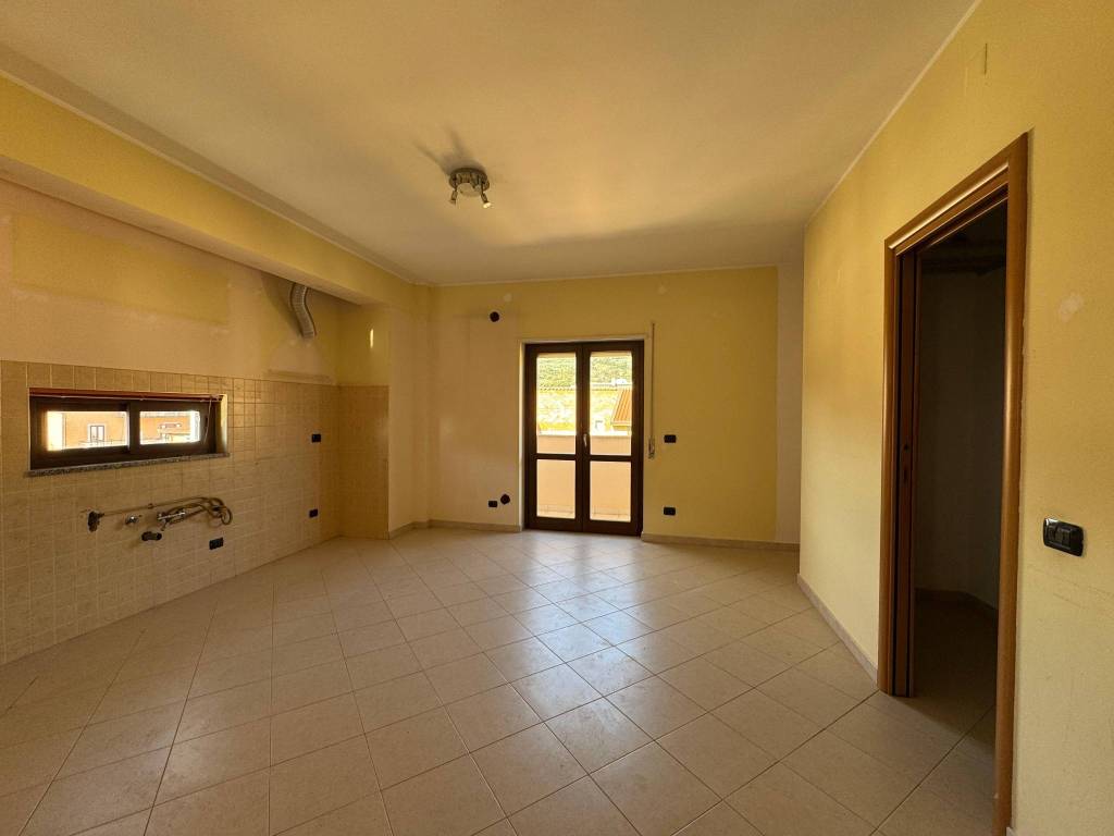 Appartamento a Lamezia terme in Via Francesco e Leopoldo Funaro, 21 - Foto 5