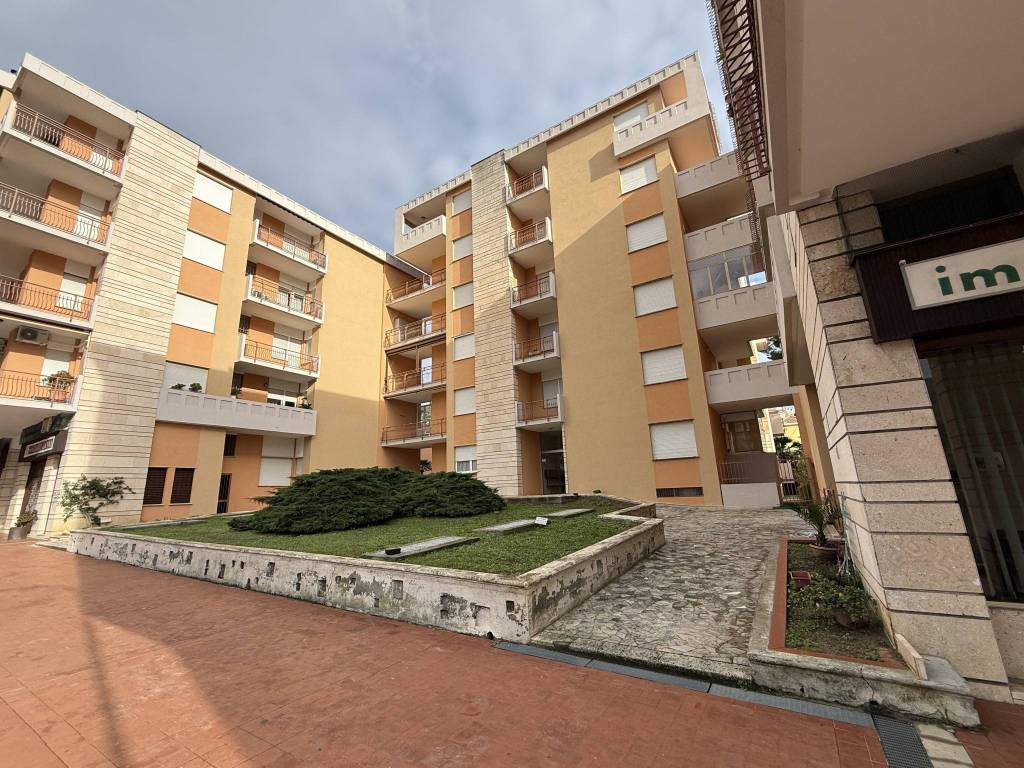 Appartamento a Andora in Viale Giuseppe Mazzini, 28 - Foto 4