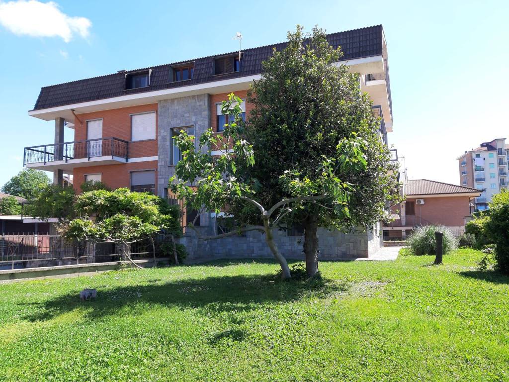 Appartamento a Carmagnola in Via dei Sospiri - Foto 5