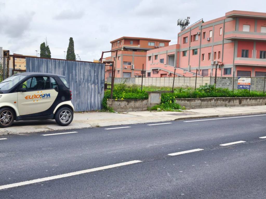 Terreno a Selargius in Via del Lavoro - Foto 2