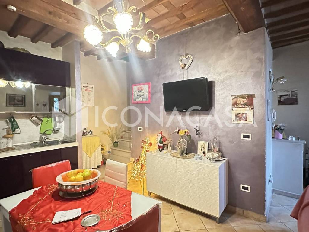 Appartamento a Massarosa in Via Sarzanese Sud, 1804 - Foto 2