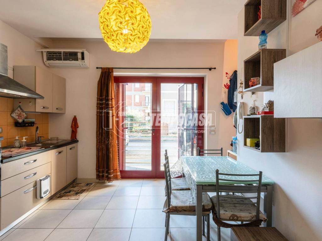 Appartamento a Civitanova marche in Via venier - Foto 5