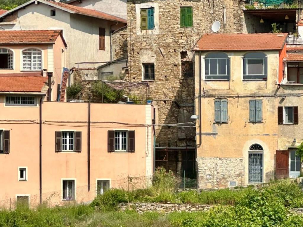Casa indipendente a Dolcedo in Piazza Andrea Doria - Foto 3