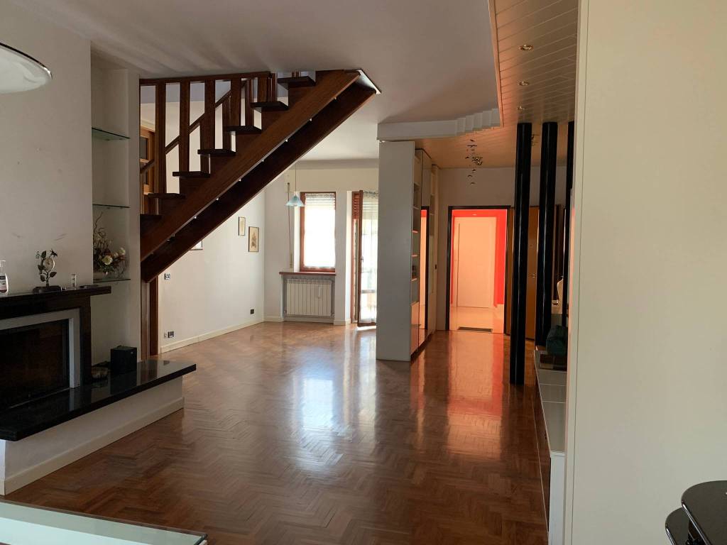 Villa a Tolentino in Via Aristide Gentiloni Silverj - Foto 2