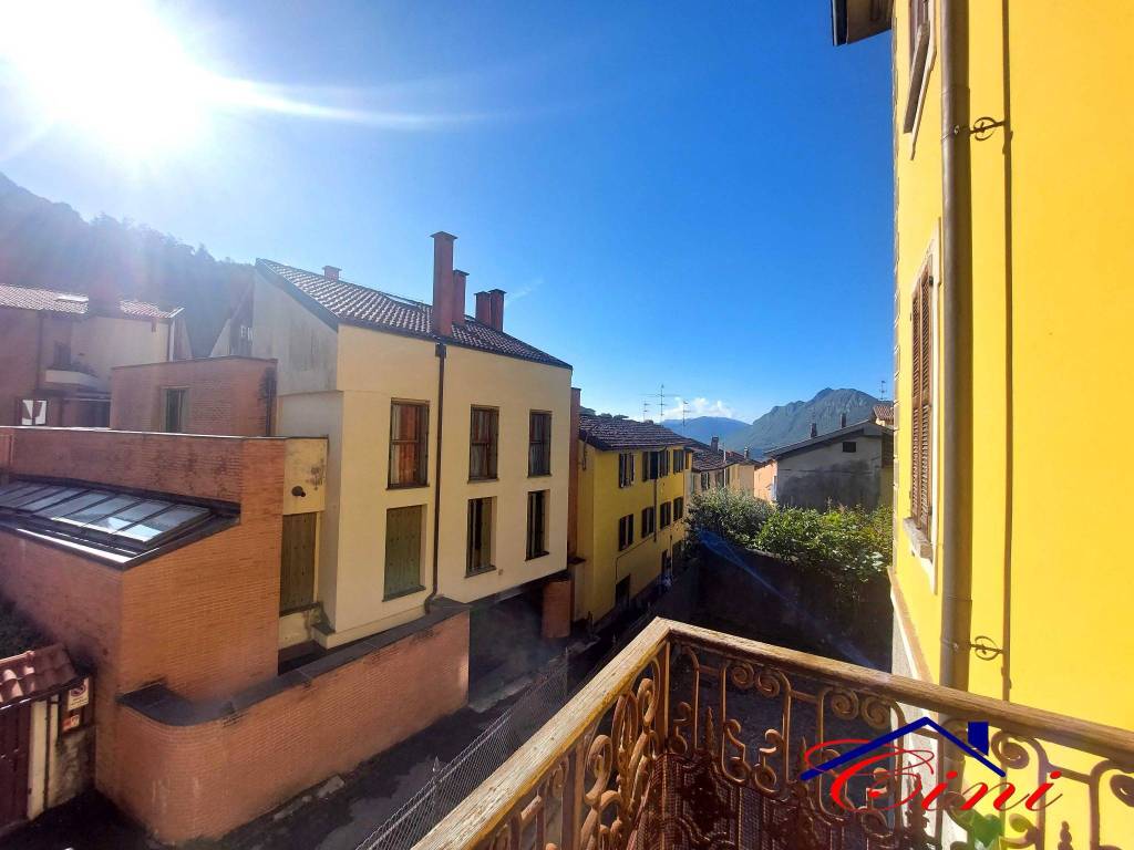 Appartamento a Lecco in Via Tommaso Campanella - Foto 5