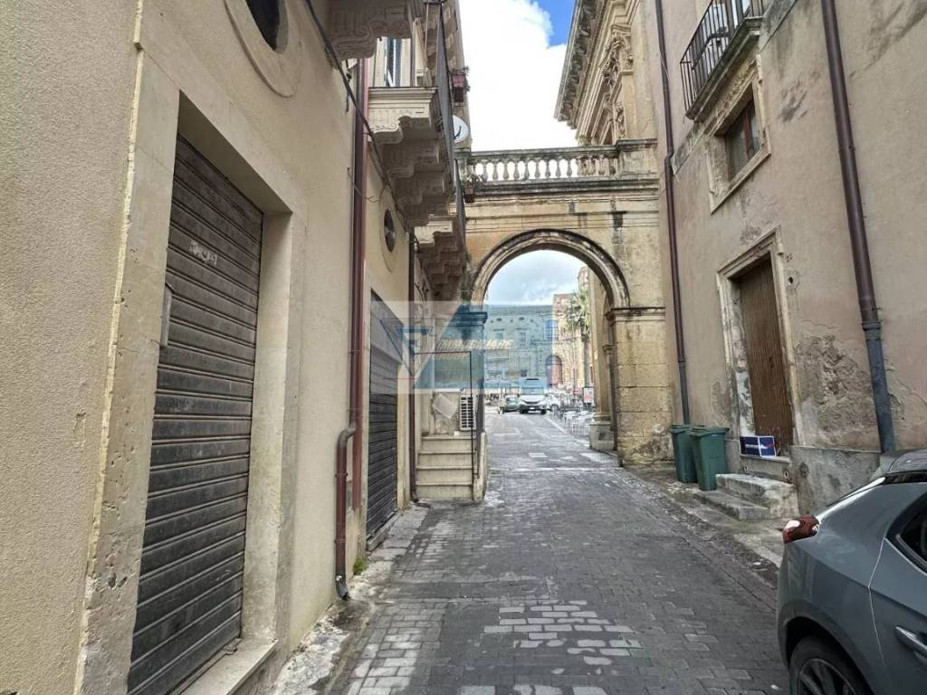 Appartamento a Noto in Vico Salonia, 25 - Foto 2