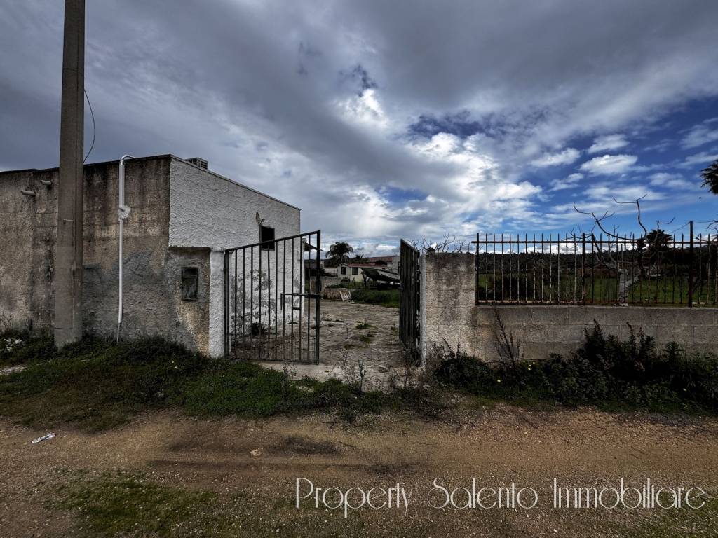 Villa a Ugento in Via Girolamo Savonarola, 5 - Foto 2