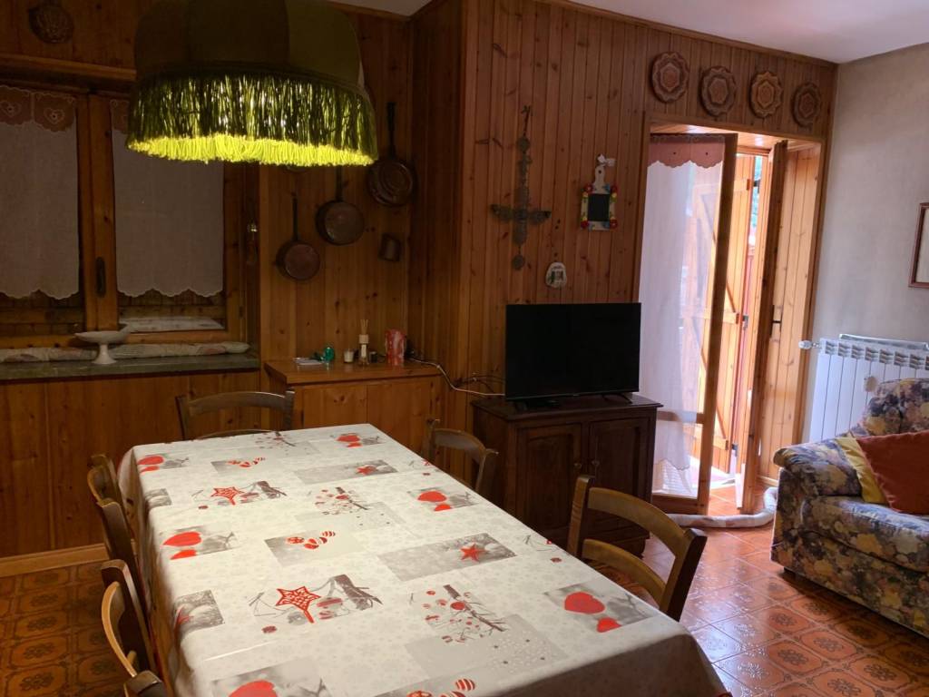 Appartamento a Limone piemonte in Via San Maurizio, 9 - Foto 4