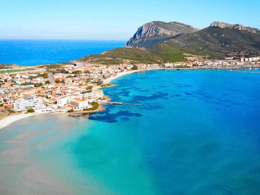 Appartamento a Golfo aranci in Via Emilio Lussu - Foto 5