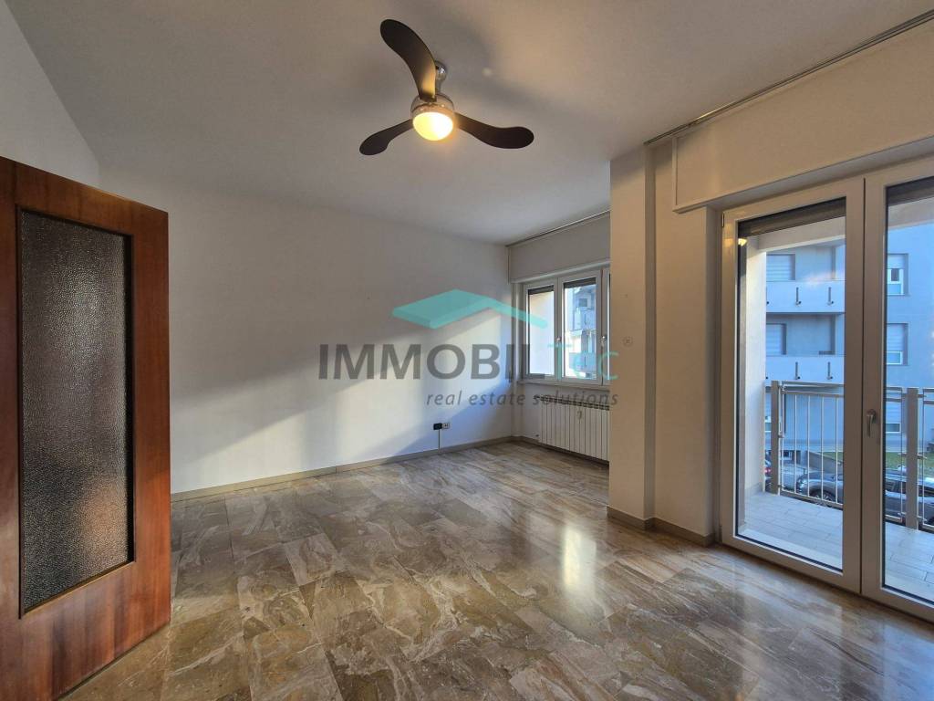 Appartamento a Saronno in Via Giovanni Campi - Foto 4