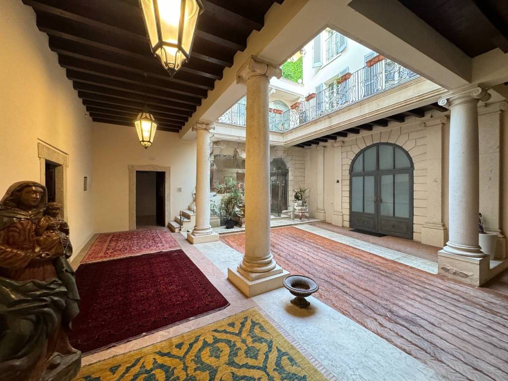 Casa indipendente a Brescia in Vicolo Rizzardo - Foto 2