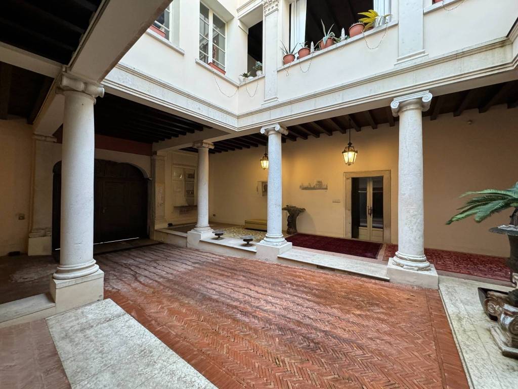 Casa indipendente a Brescia in Vicolo Rizzardo - Foto 3