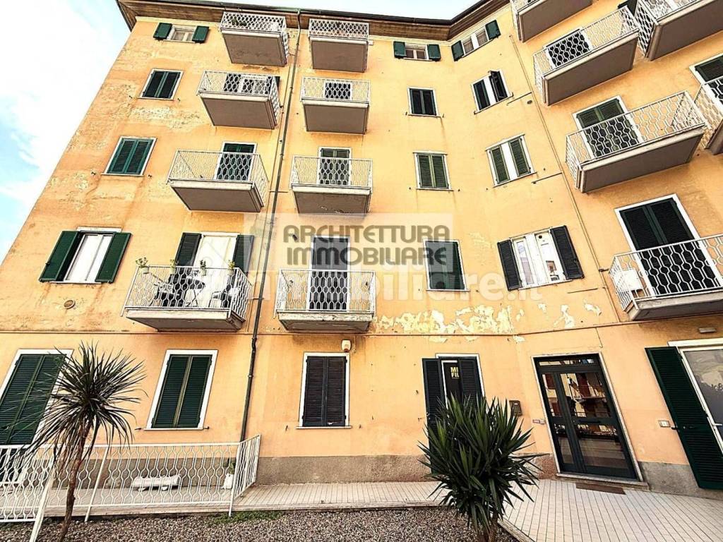 Appartamento a Celle ligure in VIA CASSISI, 1 - Foto 3