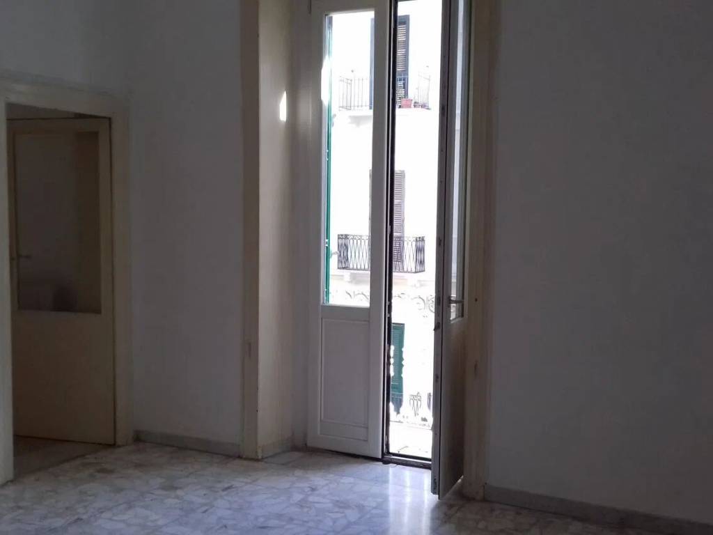 Appartamento a Taranto in Via Cataldo Nitti, 38 - Foto 2