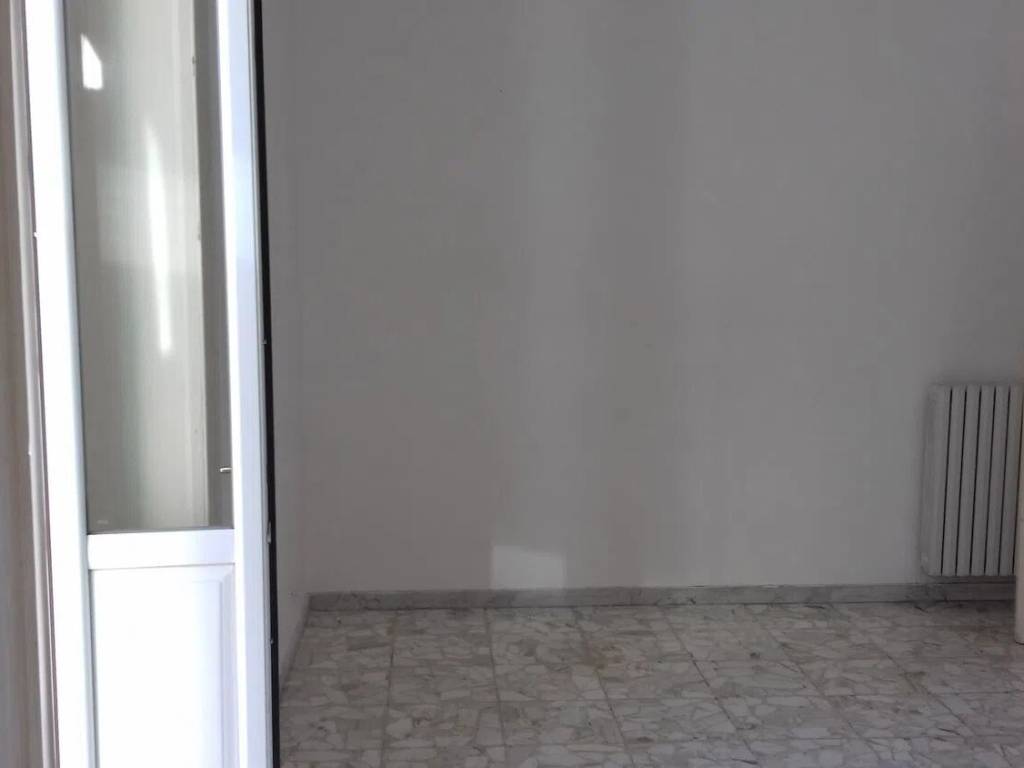 Appartamento a Taranto in Via Cataldo Nitti, 38 - Foto 3