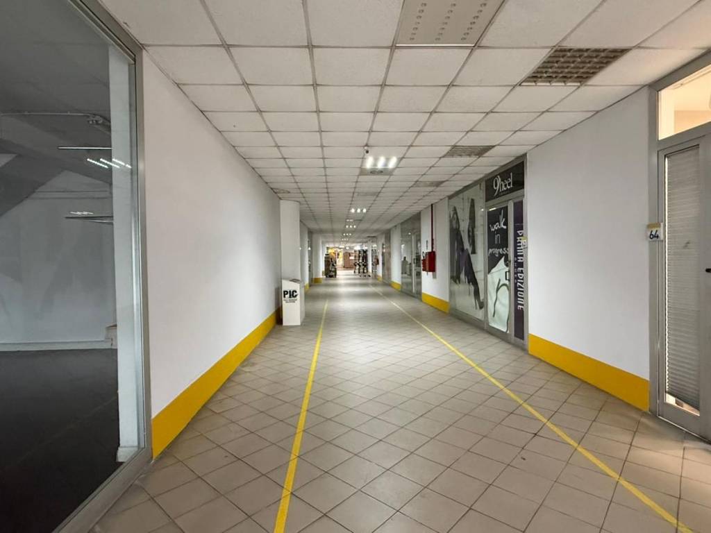 Immobile a Caserta in Strada Statale Sannitica - Foto 5
