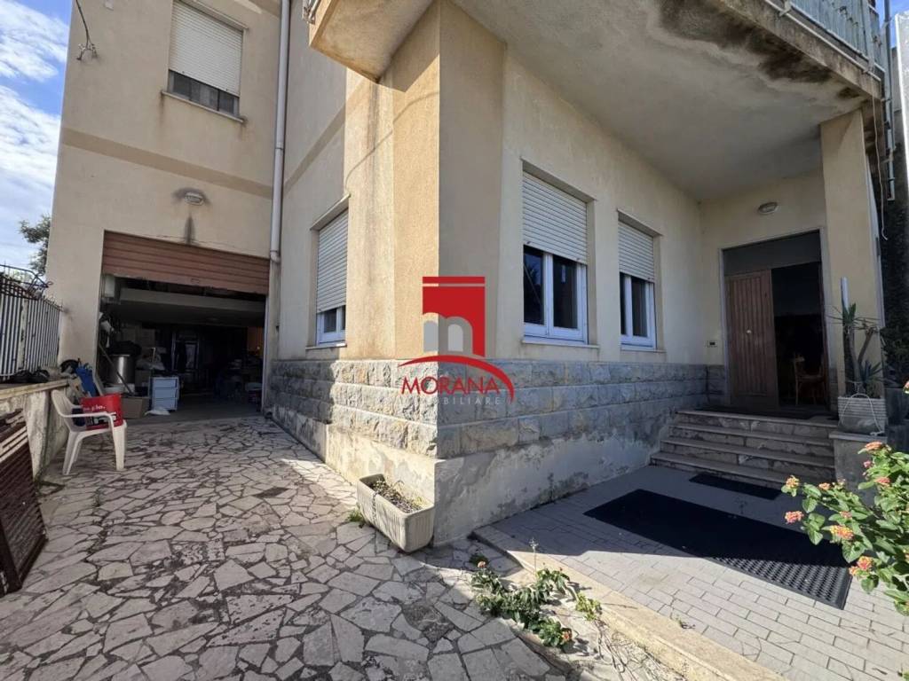 Villa a Valderice in Via Cristoforo Colombo, 143 - Foto 4