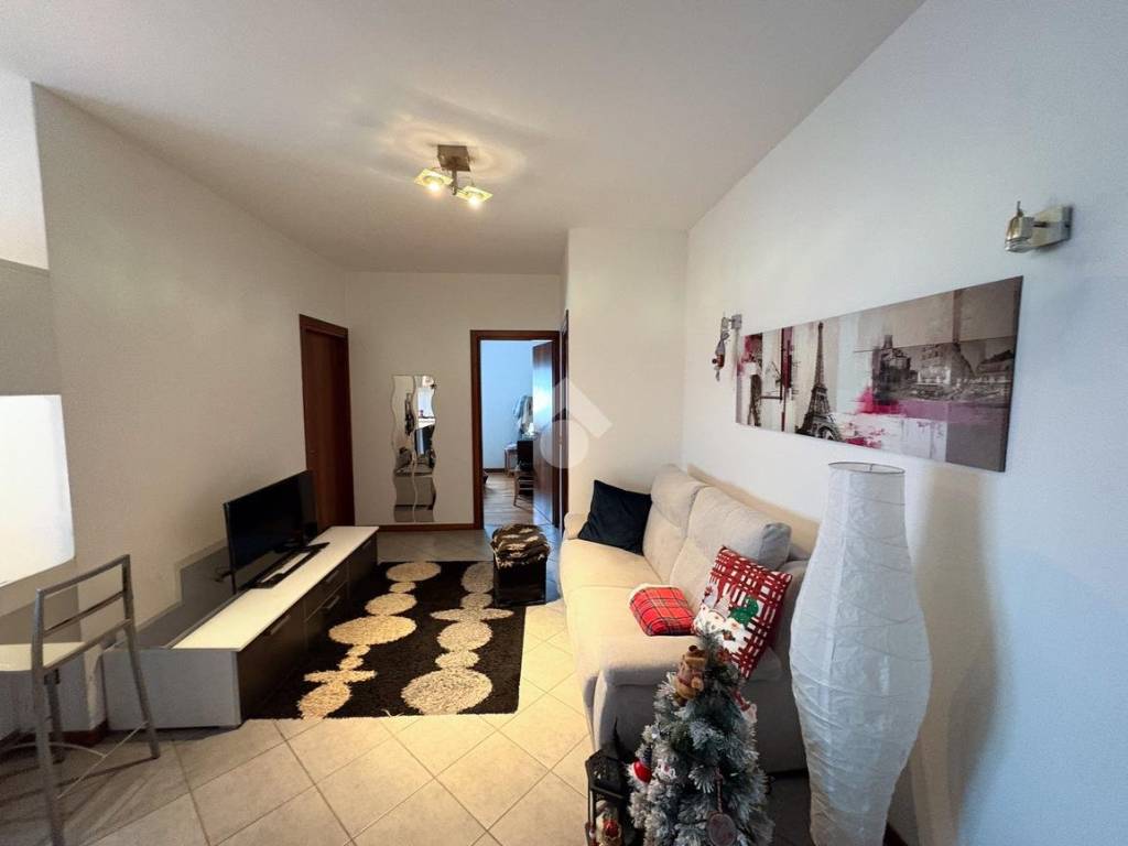 Appartamento a Feltre in Via Morosini, 24 - Foto 2