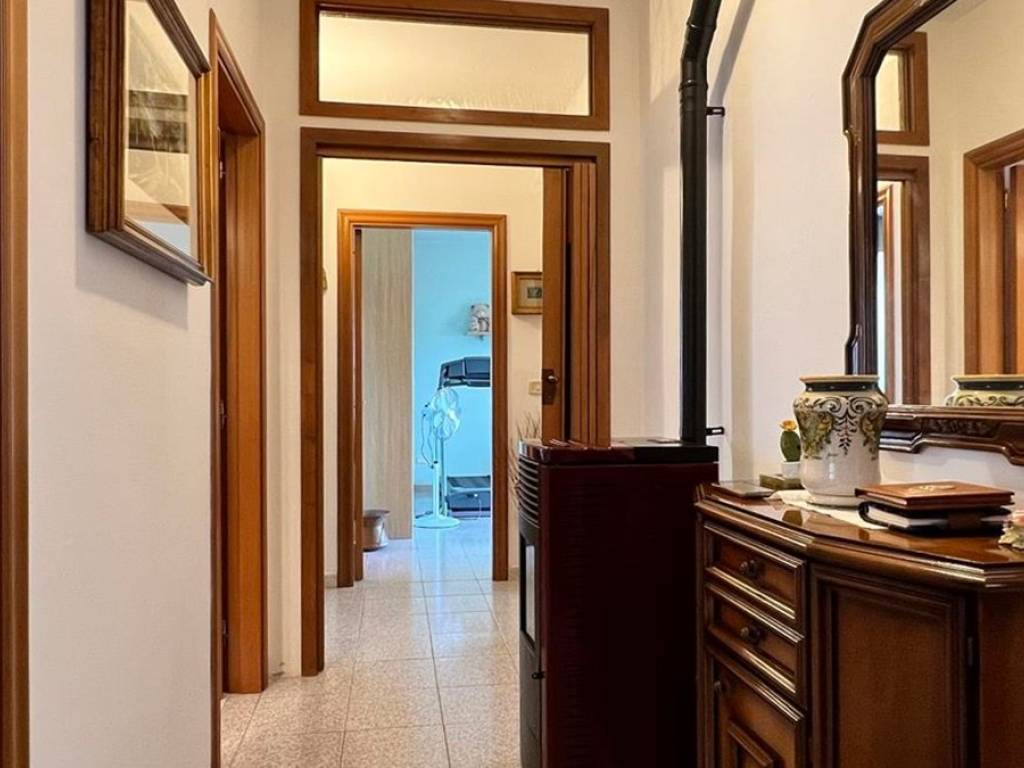 Appartamento a Moscufo in Via Cristoforo Colombo, 54 - Foto 2
