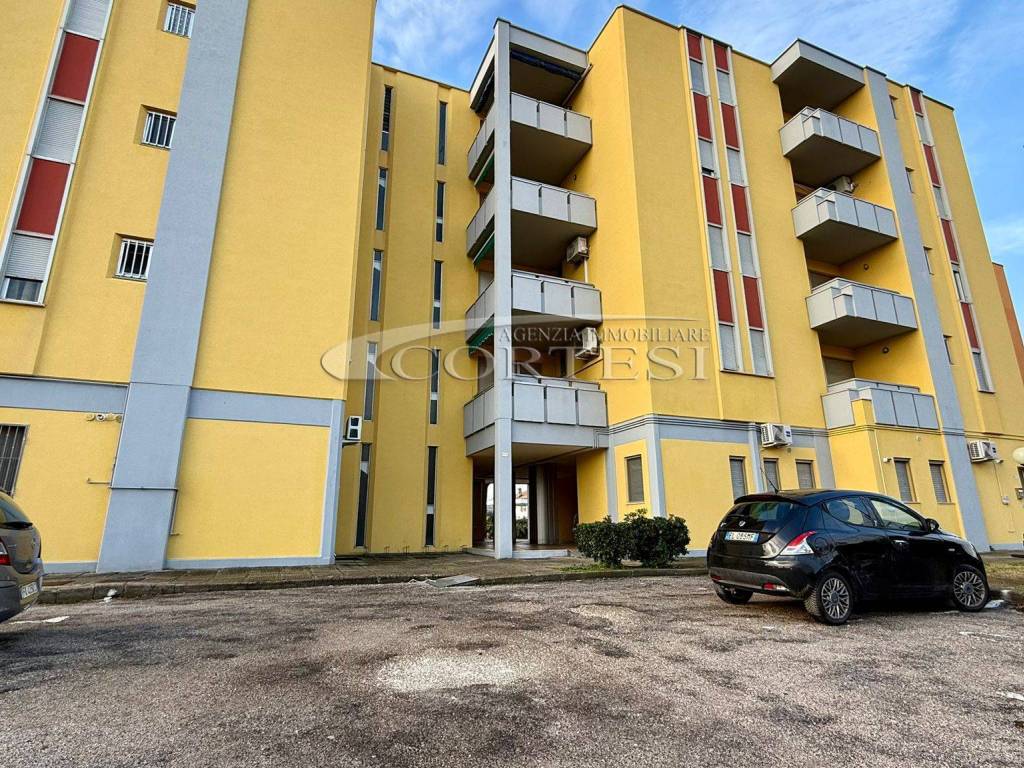 Appartamento a Fano in Strada Nazionale Adriatica Sud, 399 - Foto 2