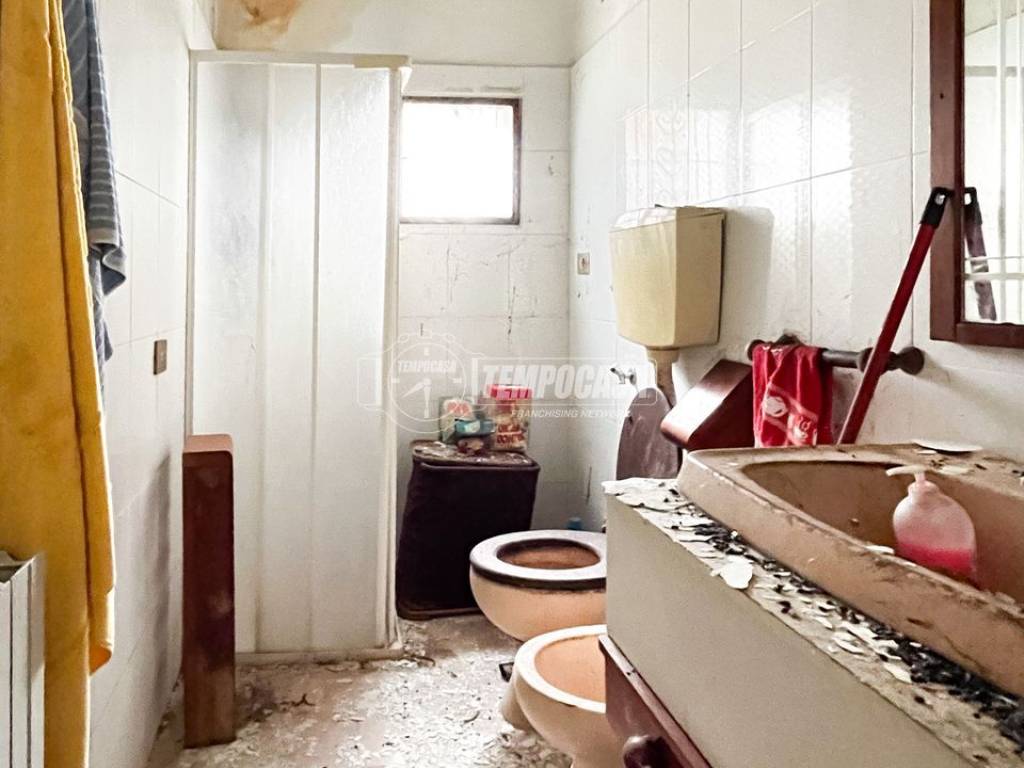 Appartamento a Crespiatica in Via Trento e Trieste 29 - Foto 2