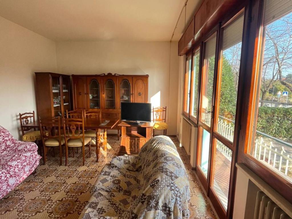 Appartamento a Santarcangelo di romagna in Viale Gaetano Marini - Foto 5