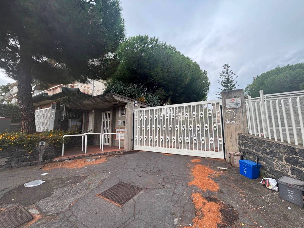 Immobile a Aci castello - Foto 2