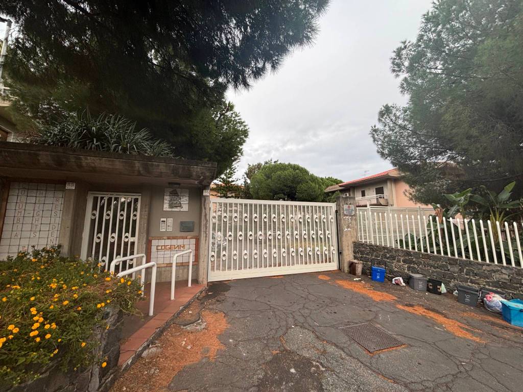 Immobile a Aci castello - Foto 3