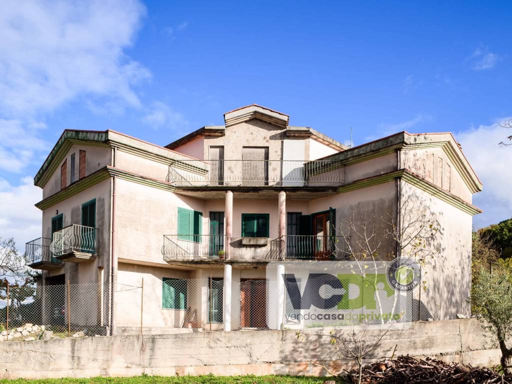 Villa a San gregorio magno in Via Gregorio D'Alessandro - Foto 5