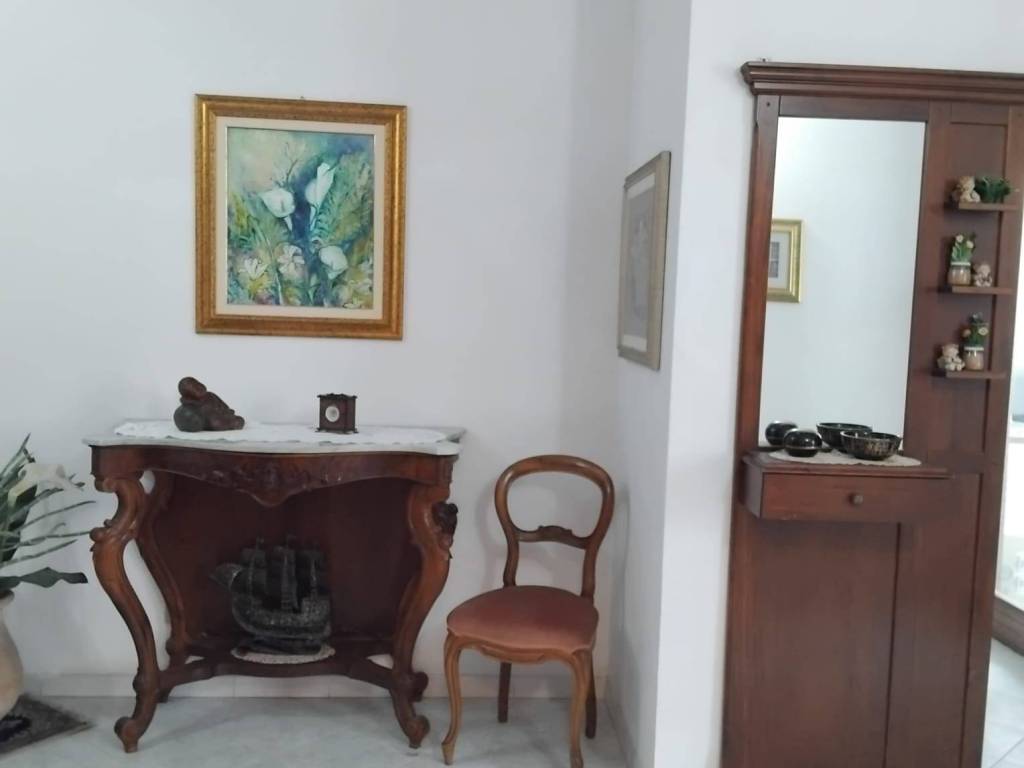 Appartamento a Cagliari in Via Is Mirrionis - Foto 2