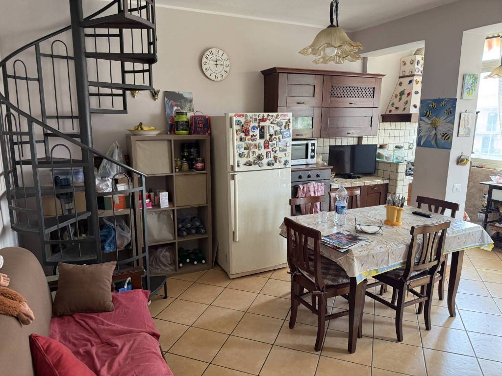 Appartamento a Mascalucia in Via Santissimo Crocifisso, 10 - Foto 2