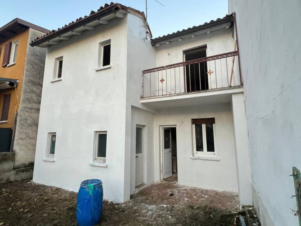 Villa a Cava manara in Via Gerolamo Olevano, 6 - Foto 3